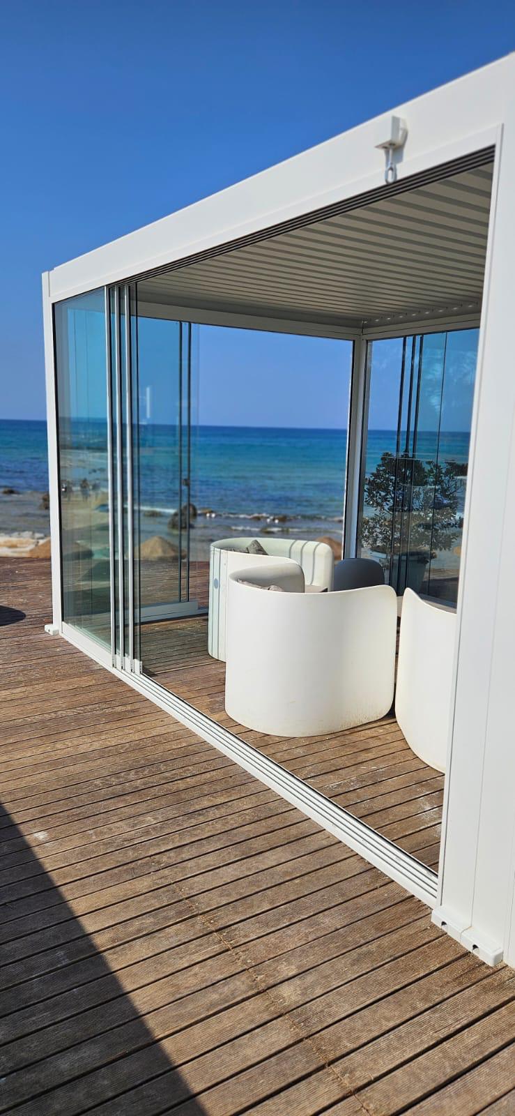 Gazebo con Ante in Vetro